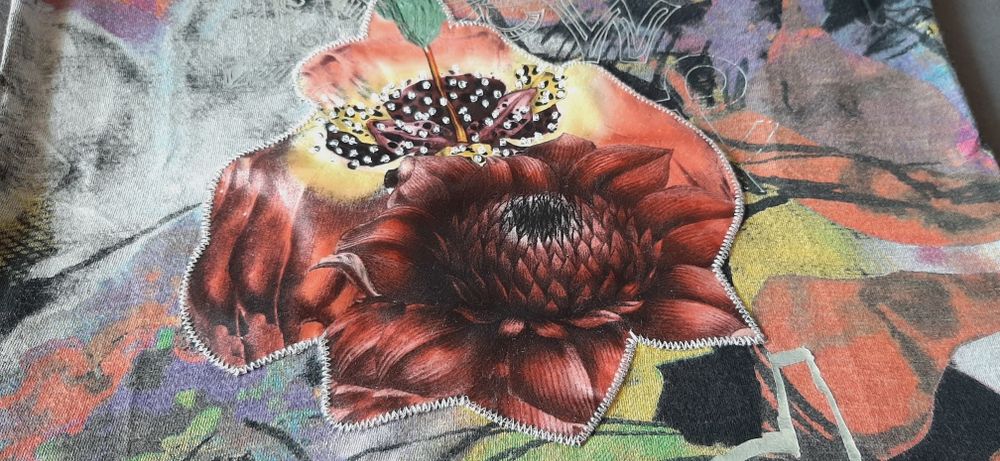 Blusa / t-shirt Desigual