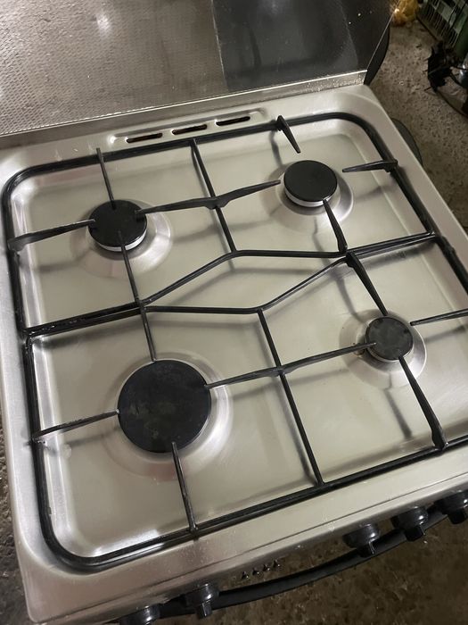 Газова плитка з електо духовкою Beko
