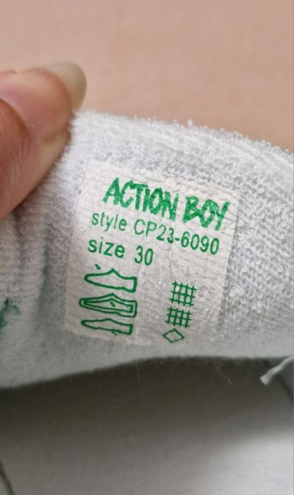 Buty dla chłopca rozm.30 NOWE