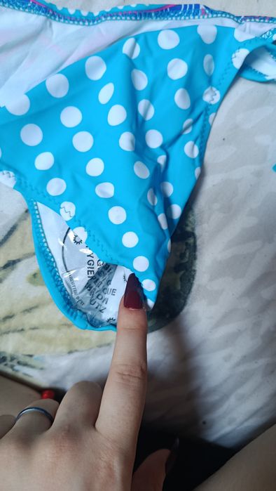 Biquíni estampado multicolor e azul