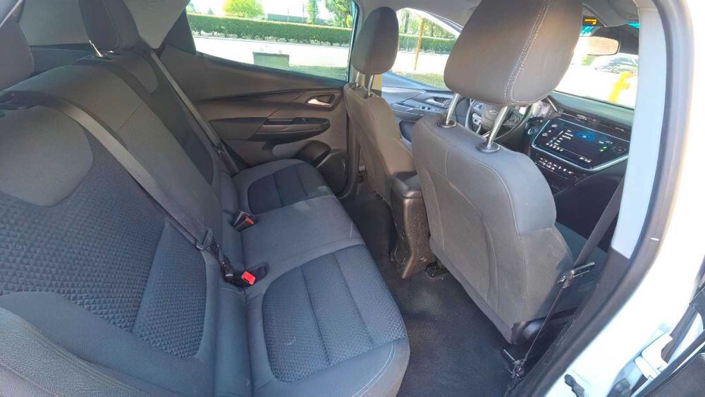 Chevrolet Bolt EV 1LT      2023