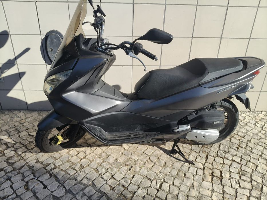 Veículo moto pcx 125