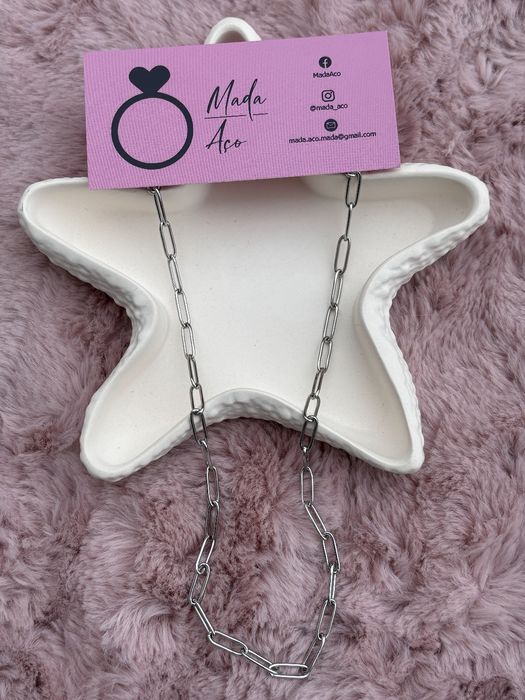 Vendo Colar dourado ou prateado em Aço. NOVO