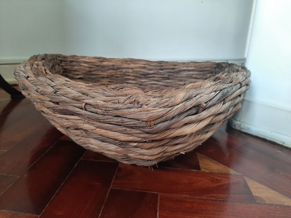 Fruteira em vime