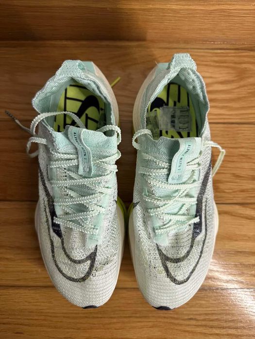 Vendo sapatilhas zoom alphafly 2