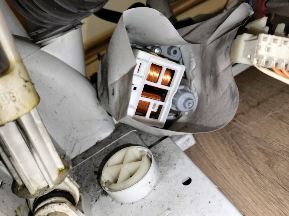 Мотор, двигун до пральної машини AEG lavamat 41350