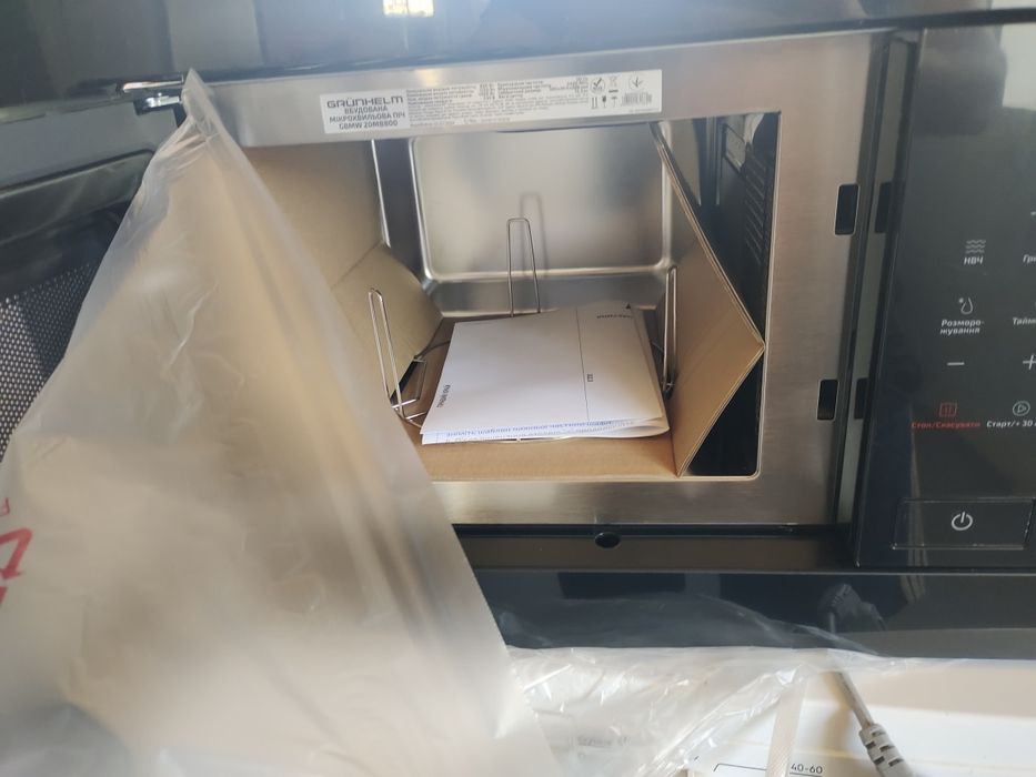 Нова мікрохвильова піч під вмонтування. 2 РОКИ ГАРАНТІЇ