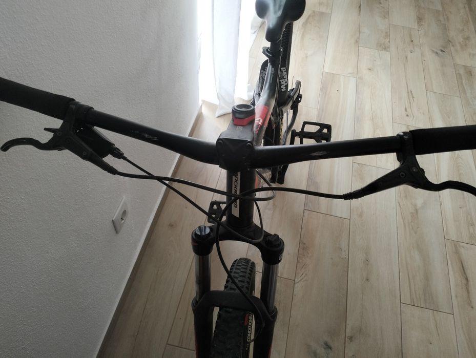 Bicicleta rockraider st 530