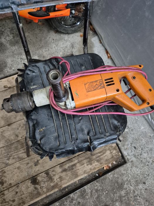 Электродрель советская