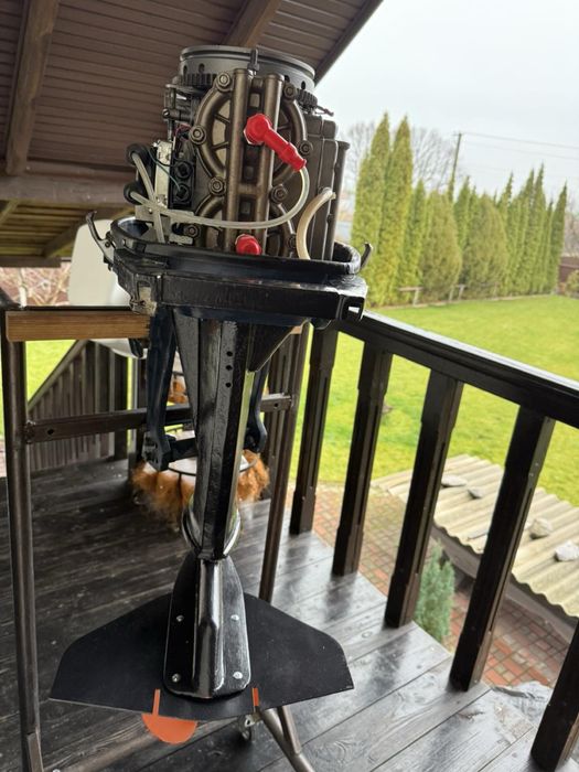 Продам лодочный мотор вихрь 30