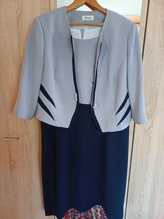 sliczna garsonka z bolerkiem rozm 50