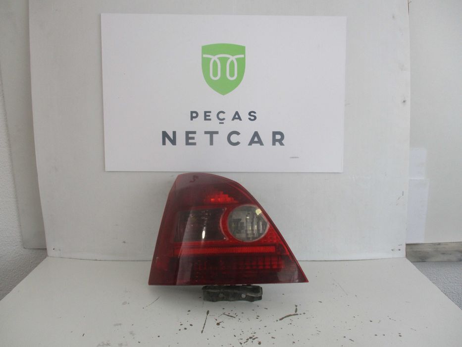 farolim farol tras honda civic 4P 2004