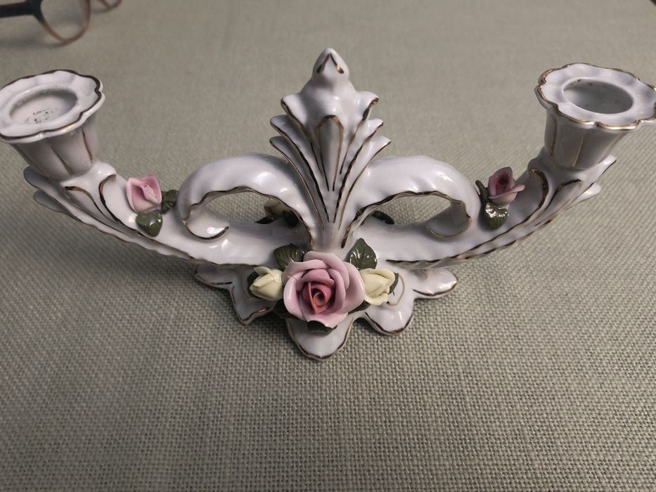 Świecznik porcelanowy sygnatura