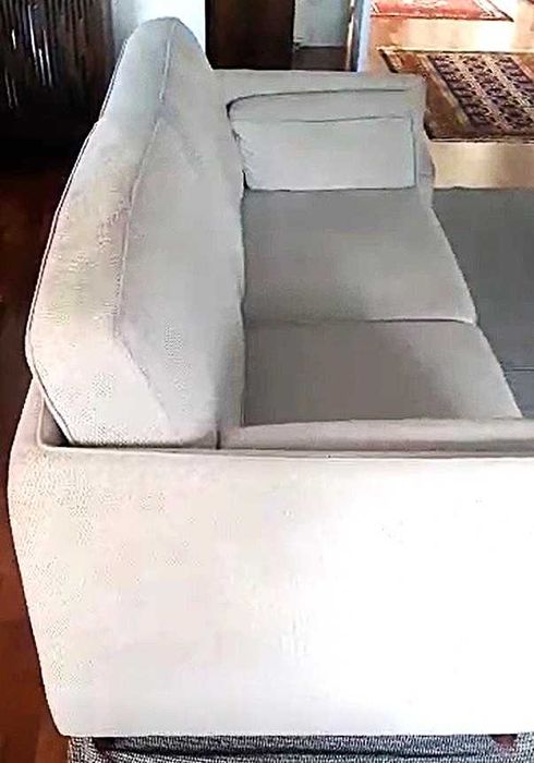 Sofá 2m + Puff amovível 100x70cm