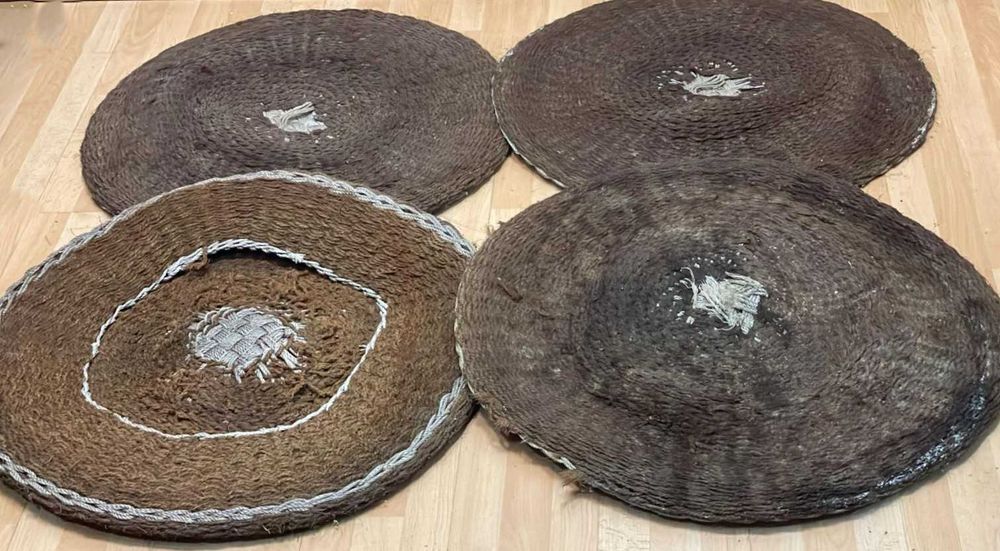 Seiras ou Capachos de antigo lagar de Azeite, restam 200 unidades