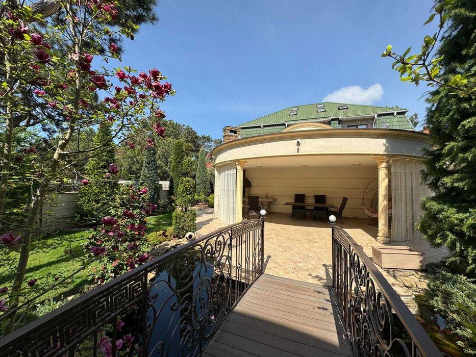 Продается дом в элитном закрытом кооперативе «Сосновый берег»!