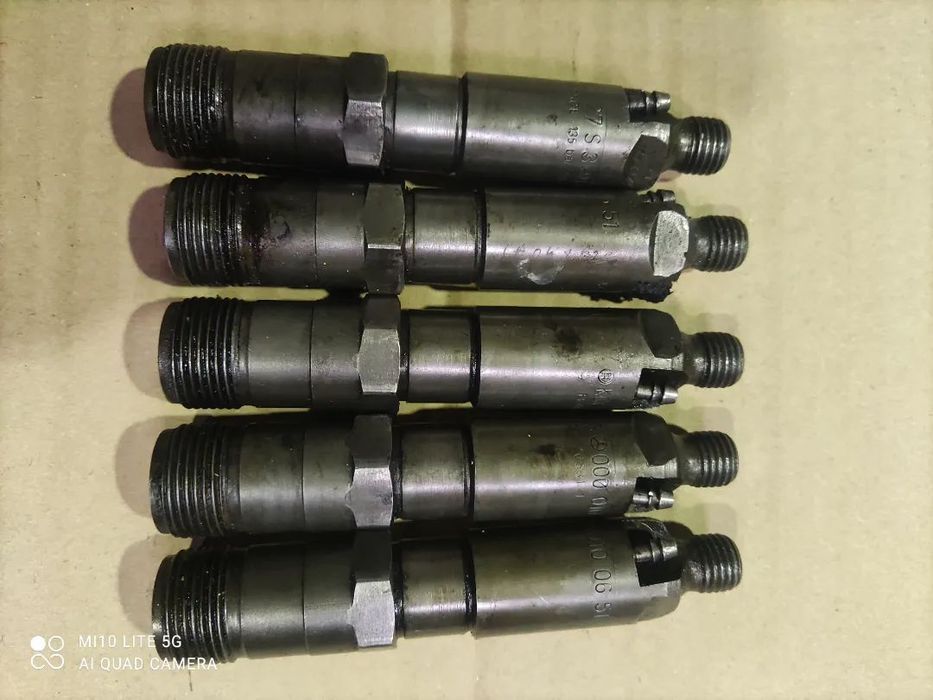 Injectores / injector Mercedes 2.5TD ( KCE27S3  )