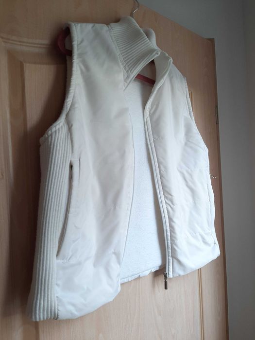 Biała, ciepła kamizelka, rozm. L