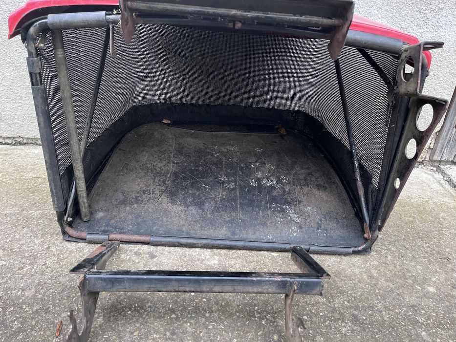 Kosz do traktorka MTD