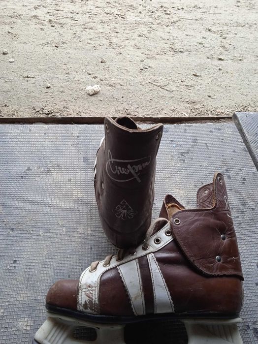 Коньки кожані хокейні