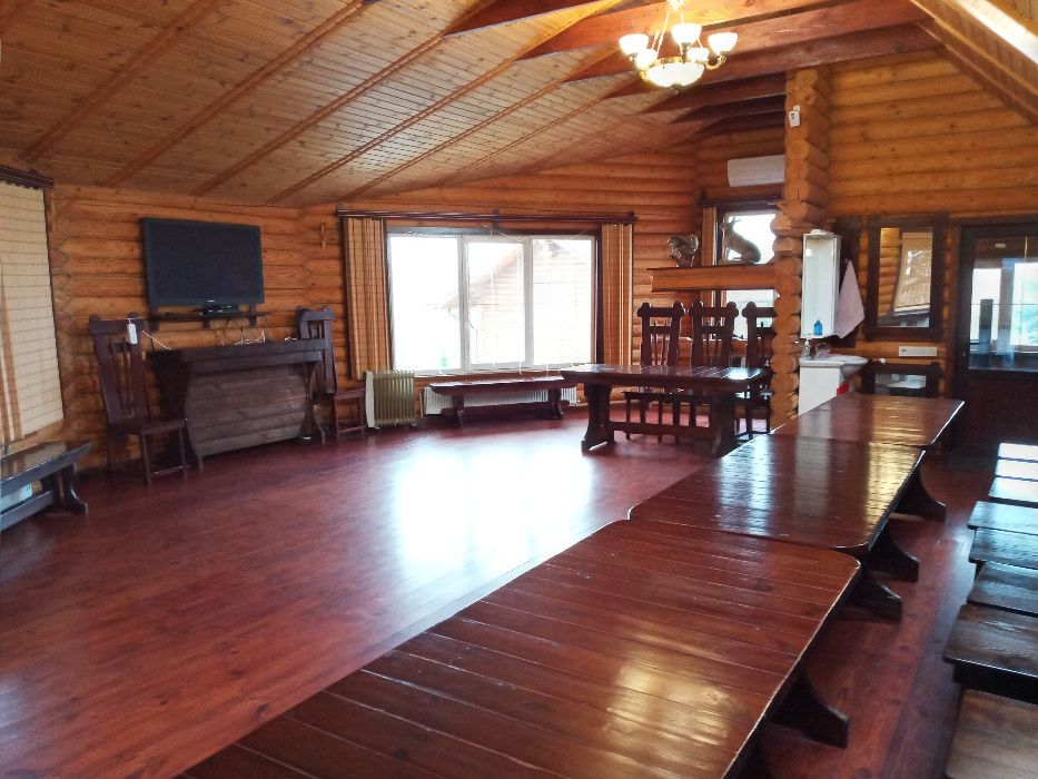 Аренда дома посуточно, территория. Беседки, манглы, стадион., бассейн.