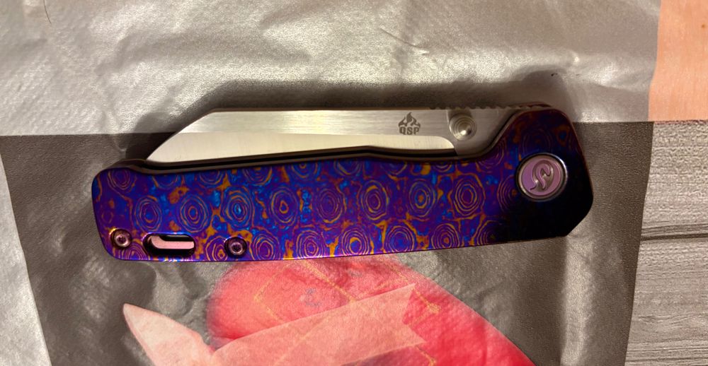 Nóż składany Kaviso x QSP Penguin Titanium Frame Lock with S35VN