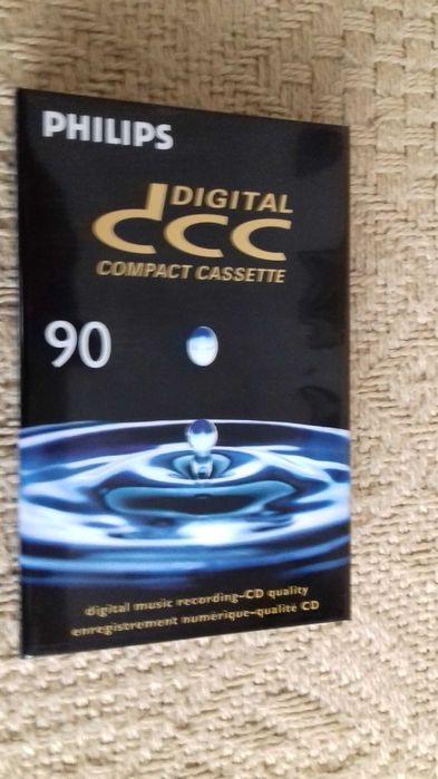 PHILIPS DCC cyfrowa kaseta magnetofonowa x4 pakiet 90 75 Nowe Folia