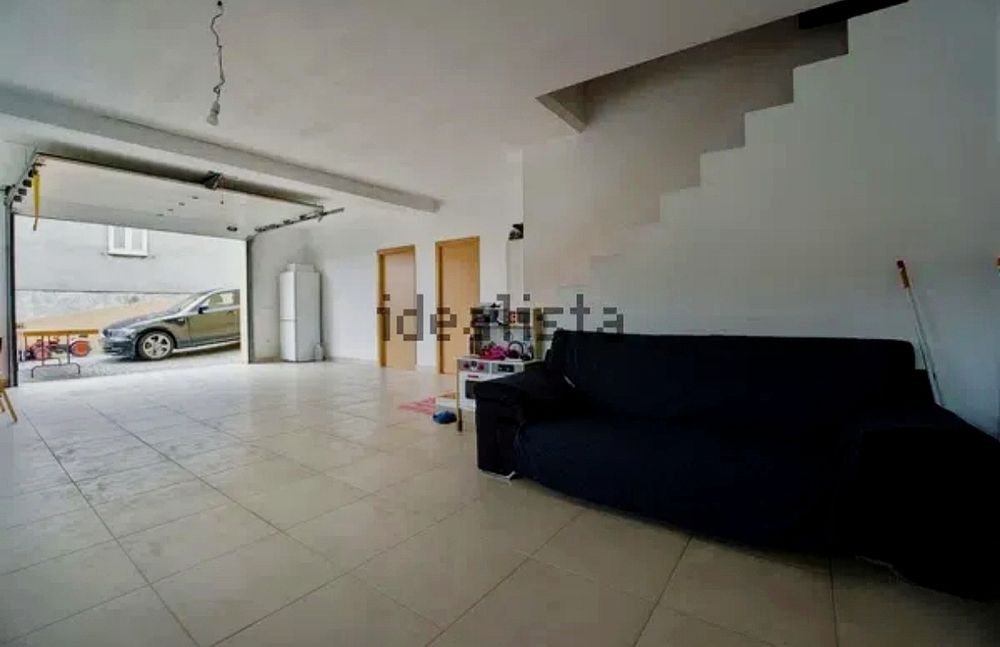 Moradia T4 com piscina
