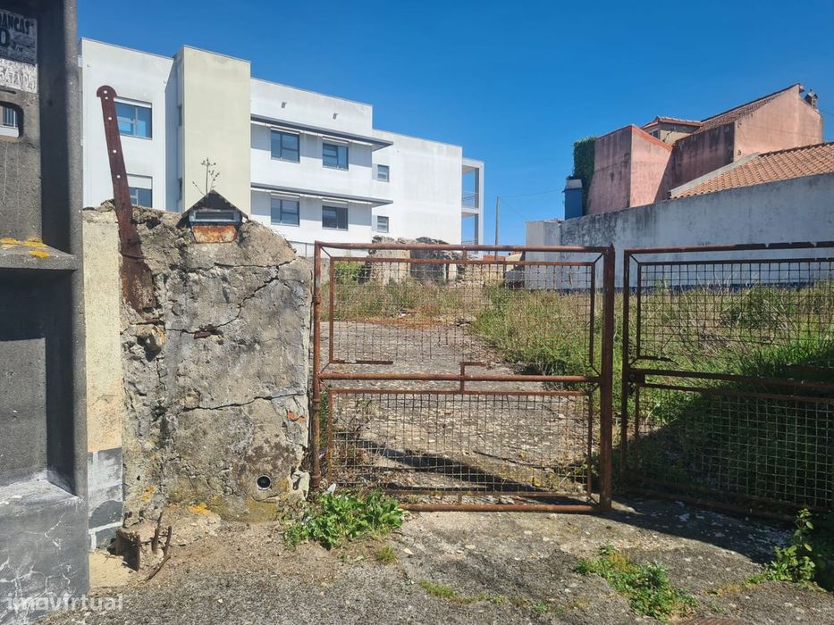 Bairro da Boavista - Moradia para reconstrução - Lote 500m2 - Permuta