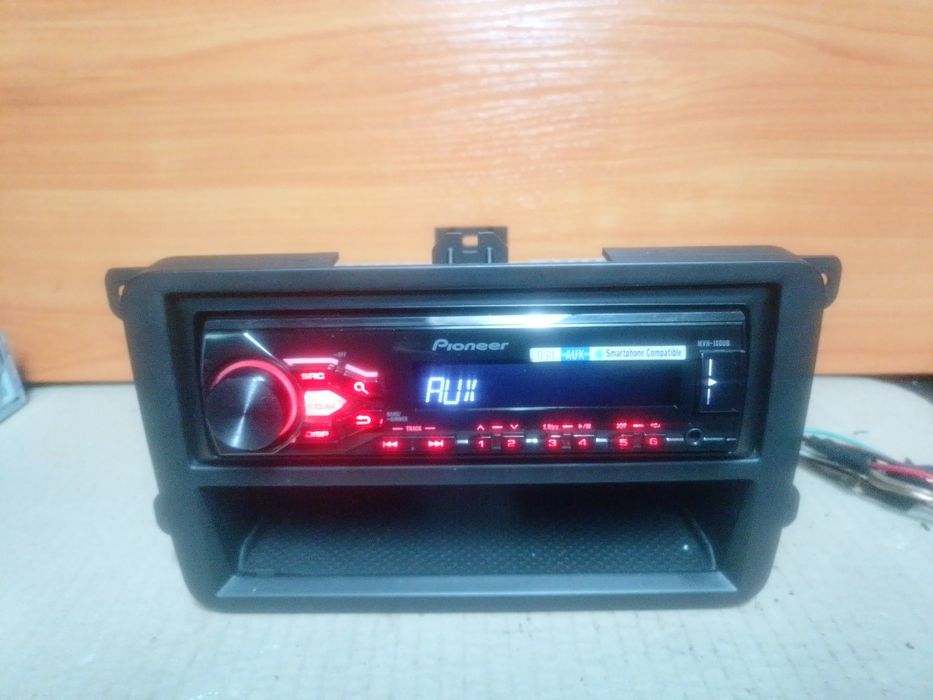 Автомагнітола Pioneer MVH-180UB USB, AUX