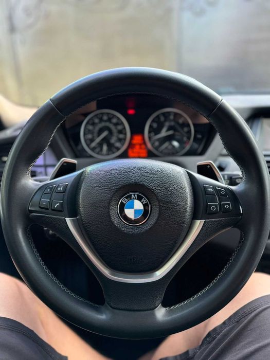 Продам БМВ Х5 Е70