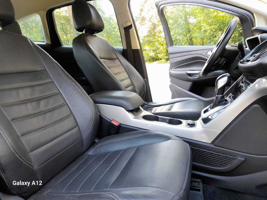 Ford C-max 2015.Hybrid автомат 5л/100км по місту.188кс SEL-макс.компл.