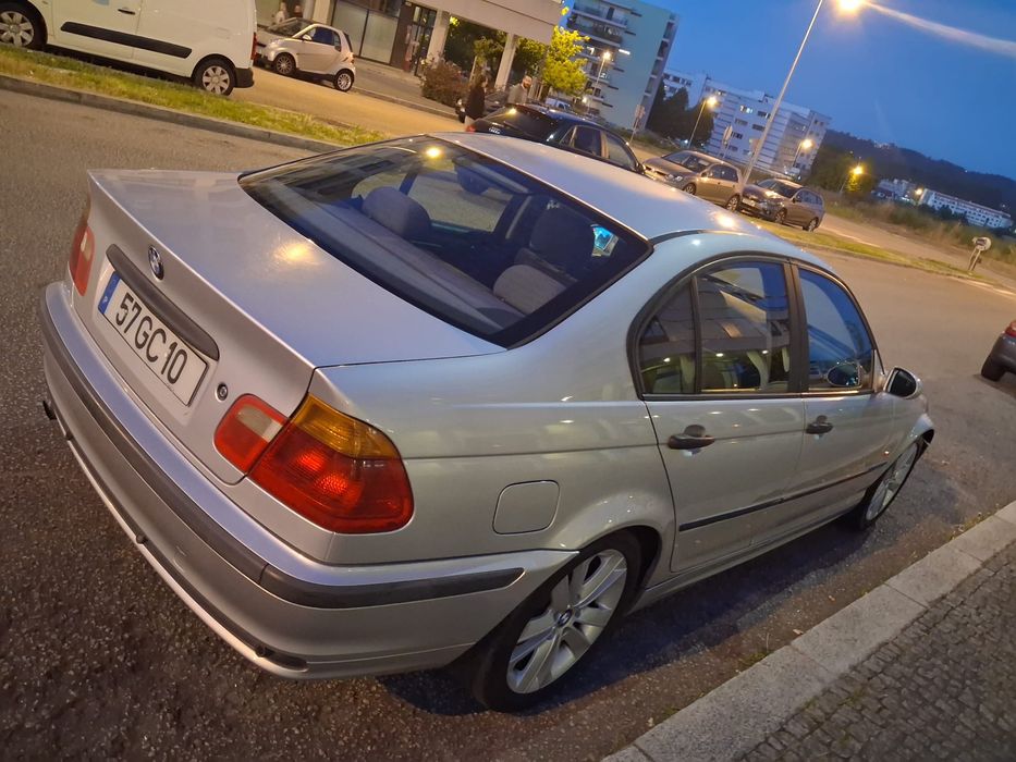 Bmw 318i bom estado geral