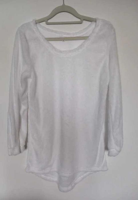 Nowa nienoszona bluzka, rozmiar M.