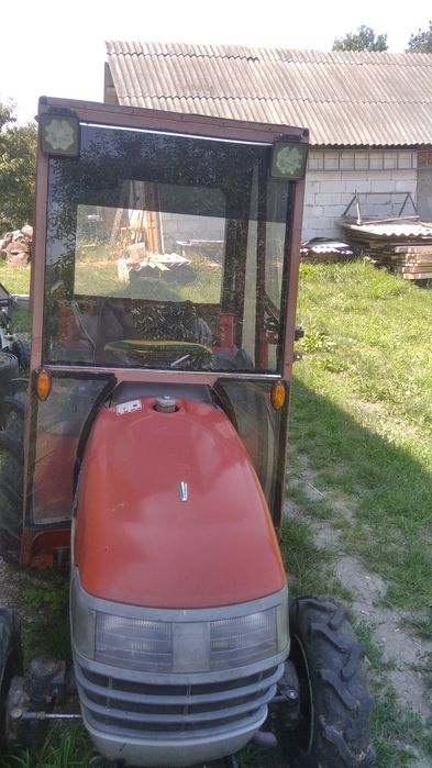 Мінітрактор. Янмар.