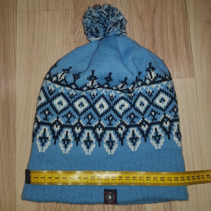 Czapka z pomponem, TERRANOVA