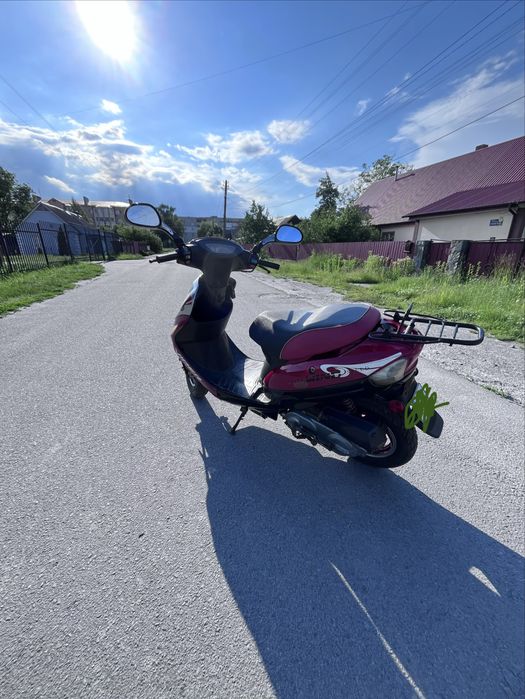 Продам скутер Viper wind 50