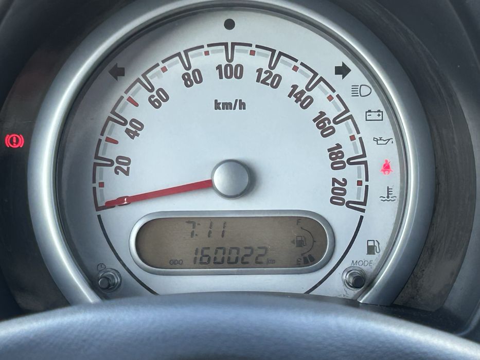 Opel Agila 1.0 ( motor suzuki)