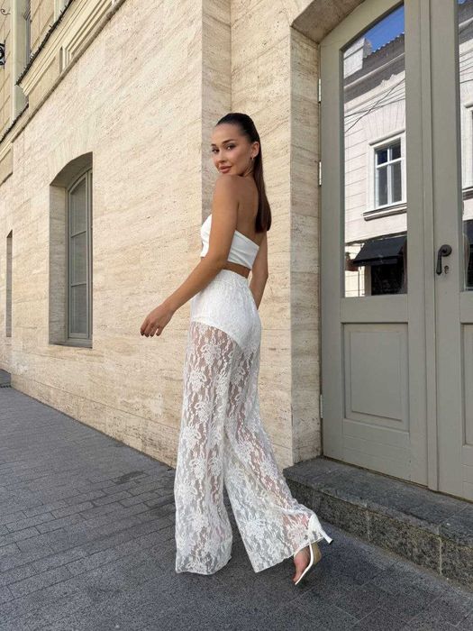 Жіночий костюм трійка гіпюрові штани + топ + шорти