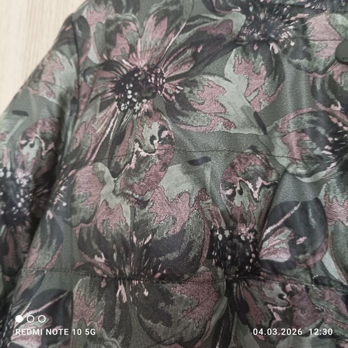 Куртка на весну р.56.Виробник Польша