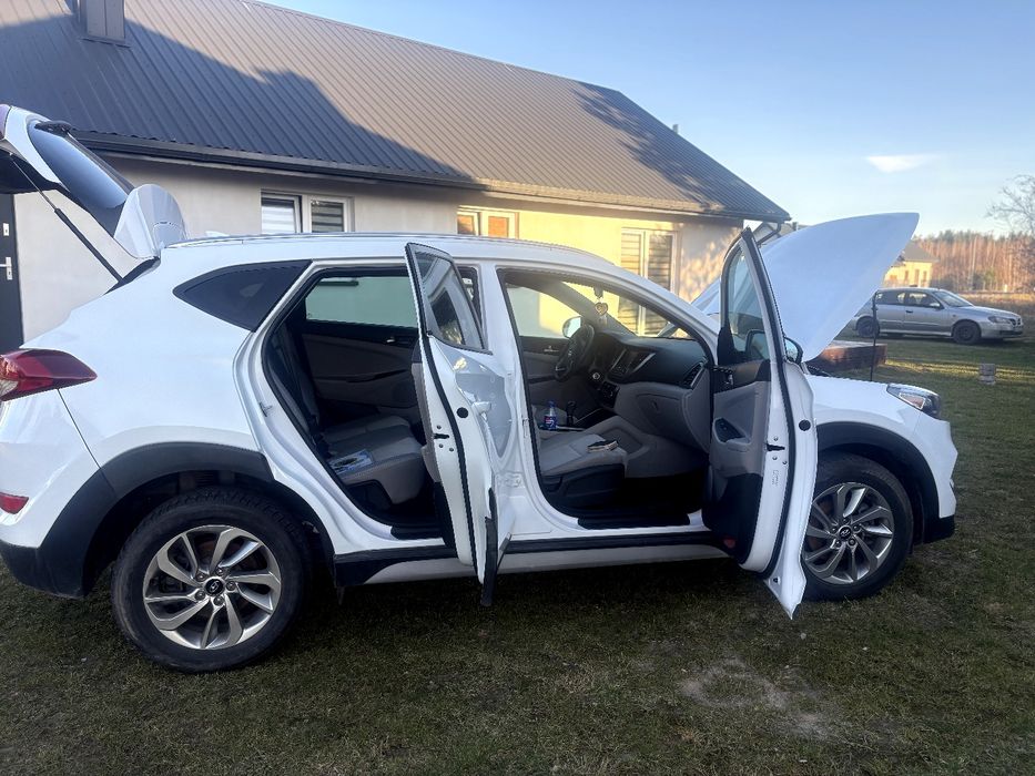 Tucson 2018r 2.0 pojemnosc