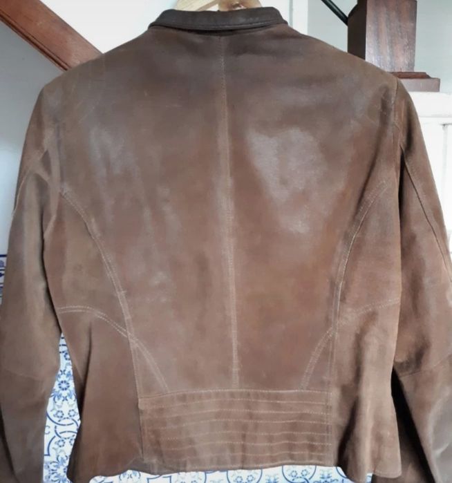 Blusão castanho - pele verdadeira