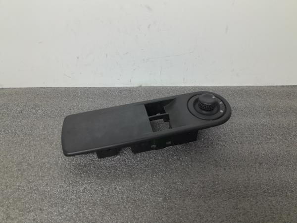 Interruptor / Botao (Espelhos) RENAULT Clio IV Grandtour (KH_)