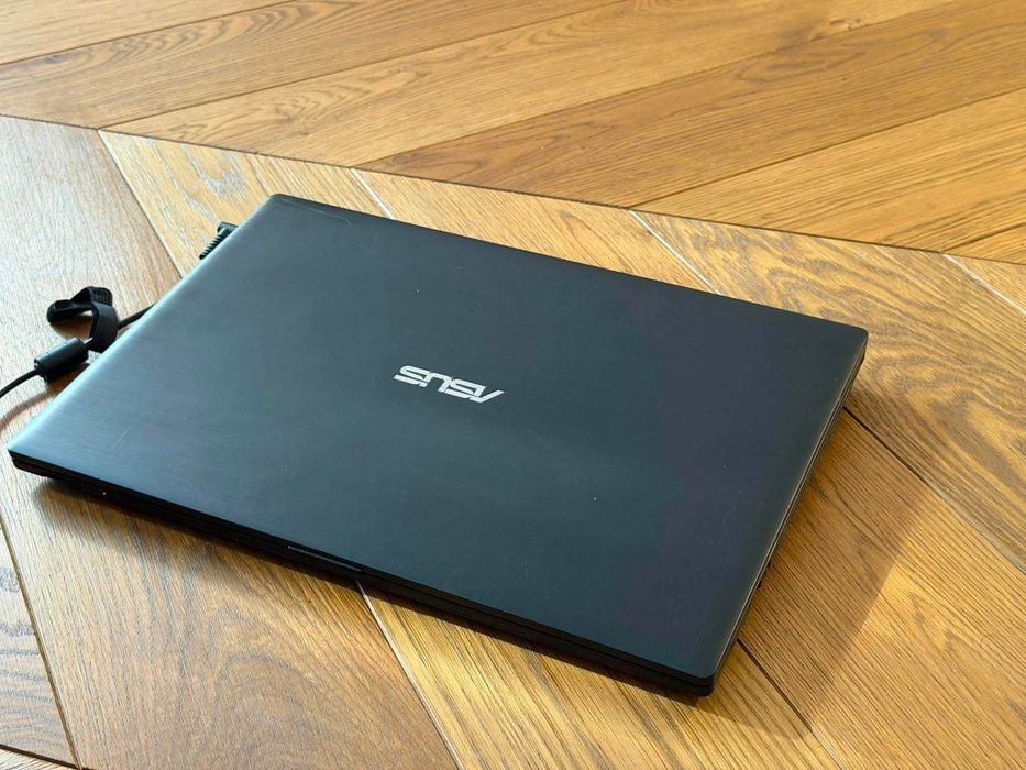 ASUSPRO 15,6" | Szybki Dysk SSD | Windows 10 | Napęd DVD | HDMI | Stan BDB