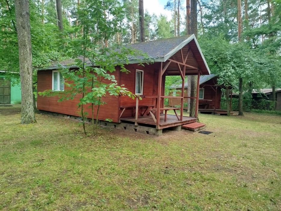 Sprzedam ośrodek wypoczynkowy , domki nad jeziorem. - Więcej