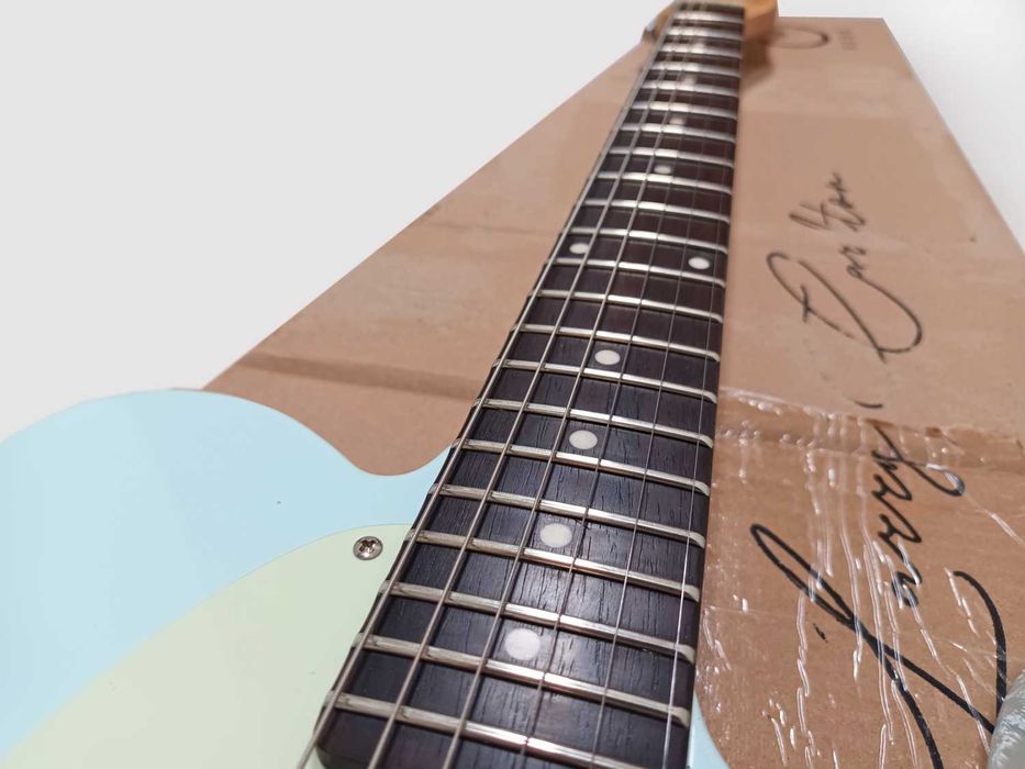 Sire Larry Carlton Telecaster T3 - Sonic Blue