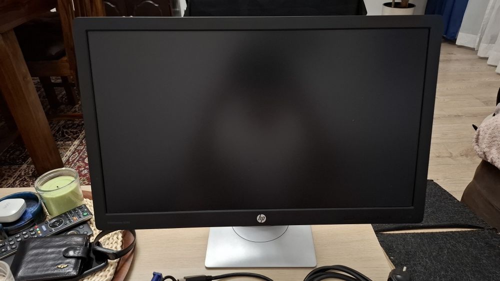 Monitor HP E232 23"