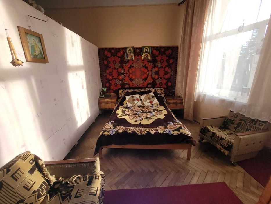 1 кімнатна квартира (центр) м. Кам'янка-Бузька