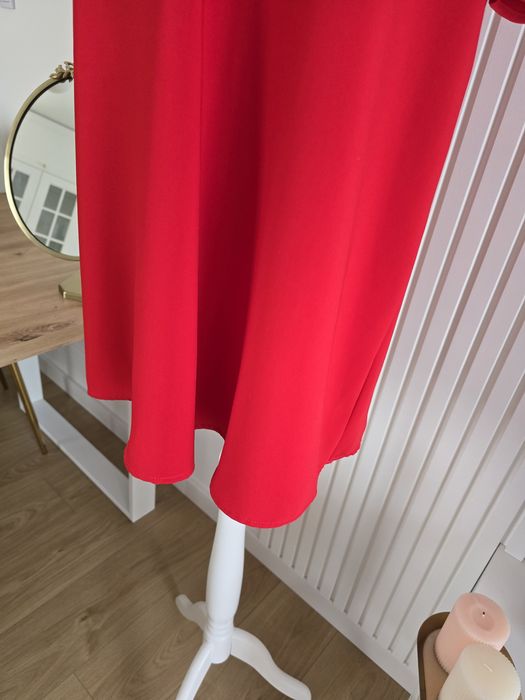 Sukienka 38 Zara czerwona trapezowa mini bdb codzienna