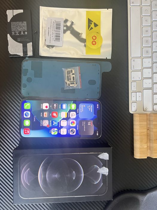 Iphone 12 pro 256GB uszkodzony